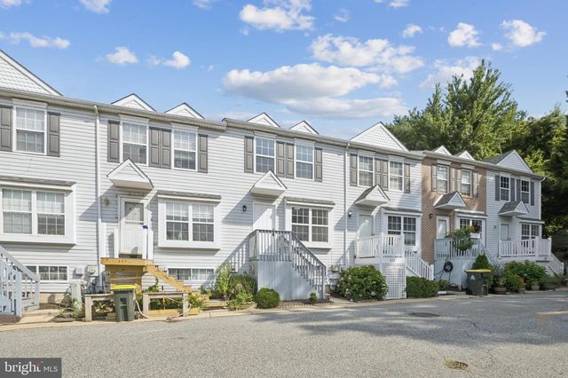 109 GATEWAY DR, Newark, DE 19711