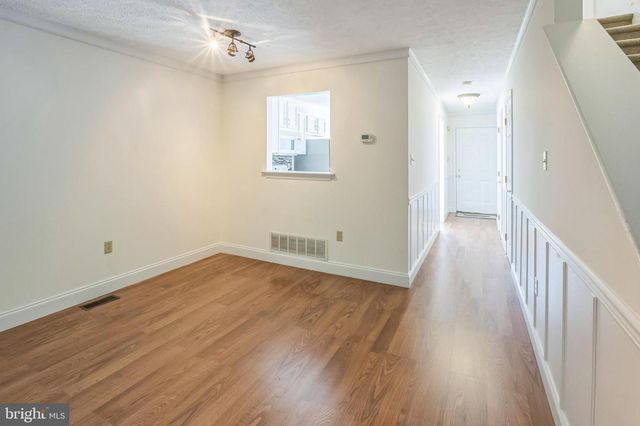 109 GATEWAY DR, Newark, DE 19711