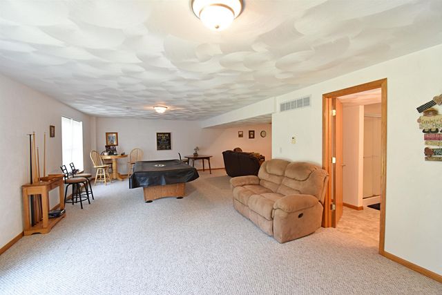 2645-2 Quasqueton Diagonal Blvd., Independence, IA 50644