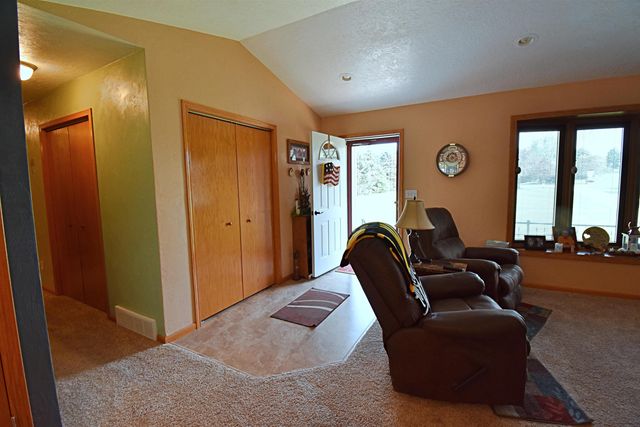 2645-2 Quasqueton Diagonal Blvd., Independence, IA 50644