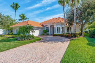 7754 Mulberry LN, Naples, FL 34114