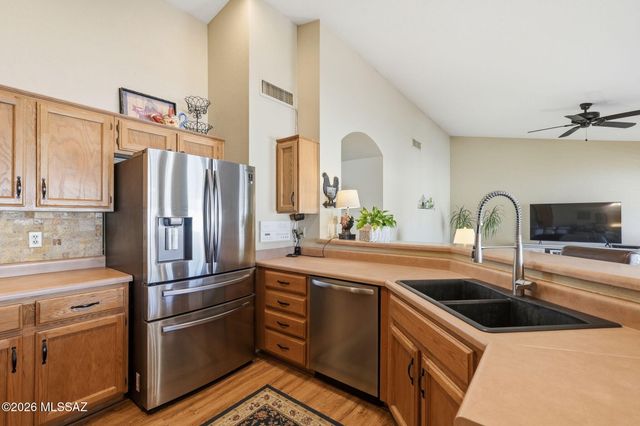 63814 E Poco Lane, Tucson, AZ 85739