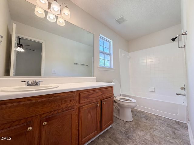 301 Hocutt Drive, Clayton, NC 27520