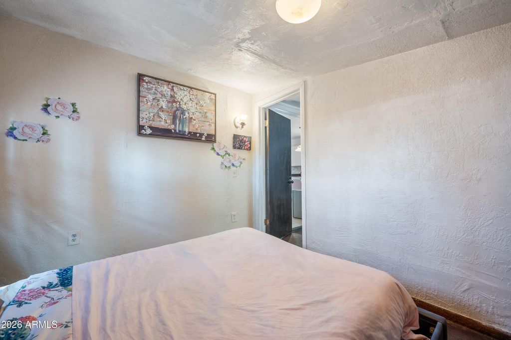 Image 18 of property listing at 4911 E BEVERS Street, Sierra Vista, AZ 85650