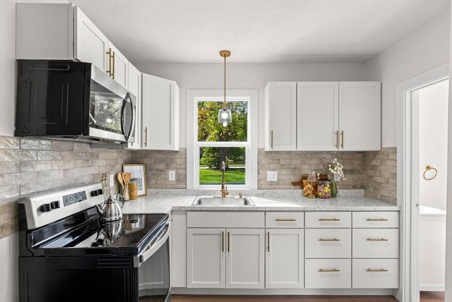 1015 Euclid Avenue, Des Moines, IA 50313