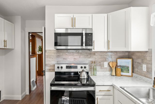 1015 Euclid Avenue, Des Moines, IA 50313