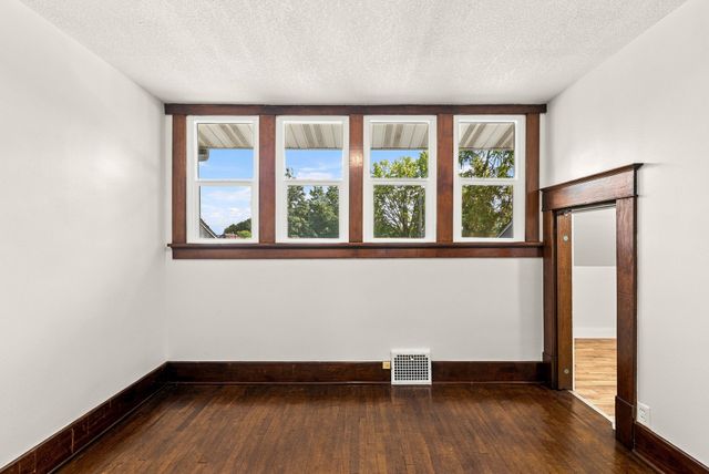 1015 Euclid Avenue, Des Moines, IA 50313