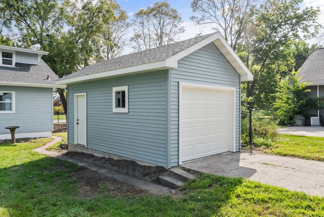 1015 Euclid Avenue, Des Moines, IA 50313
