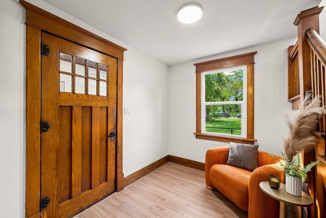 1015 Euclid Avenue, Des Moines, IA 50313