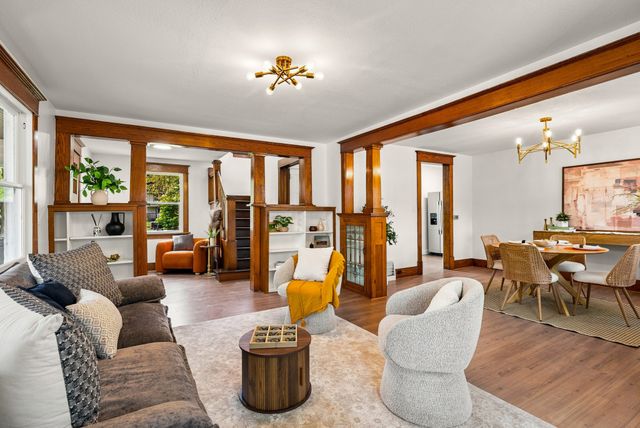 1015 Euclid Avenue, Des Moines, IA 50313