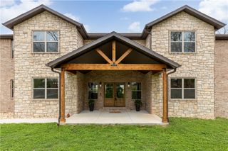 8 Jimmy Lane, Bella Vista, AR 72715