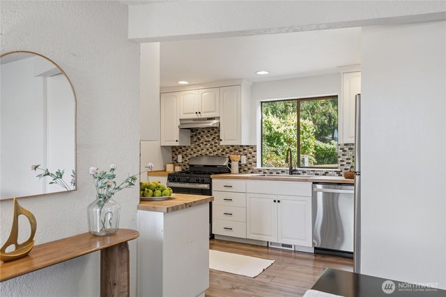 22581 NE State Rt 3, Belfair, WA 98528