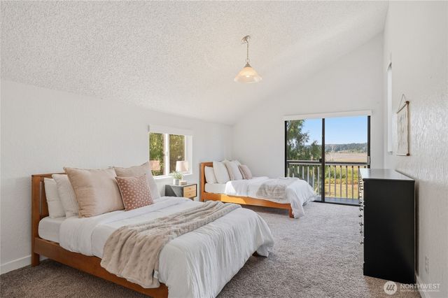 22581 NE State Rt 3, Belfair, WA 98528