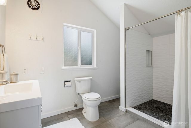 22581 NE State Rt 3, Belfair, WA 98528