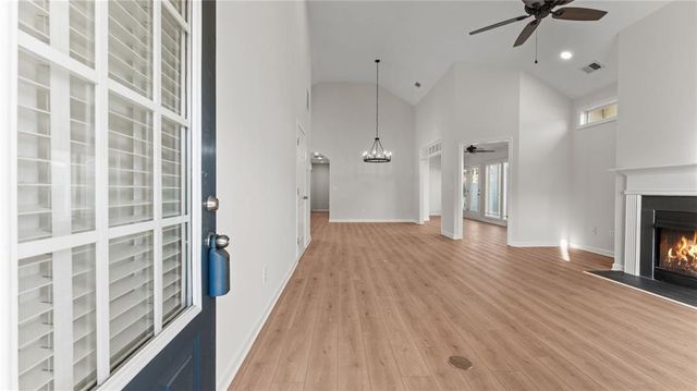 31 Casey Drive, Cartersville, GA 30120