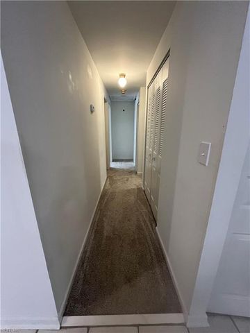 908 Chatsworth DR, Newport News, VA 23601