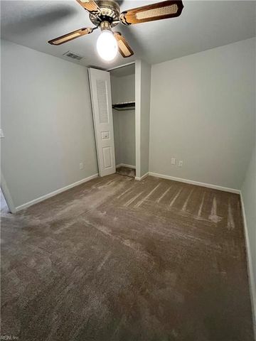 908 Chatsworth DR, Newport News, VA 23601