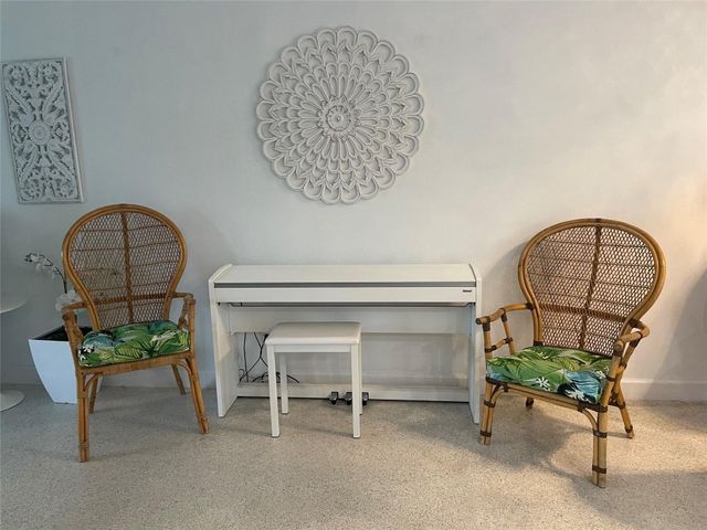 1446 Hayes Street 4, Hollywood, FL 33020