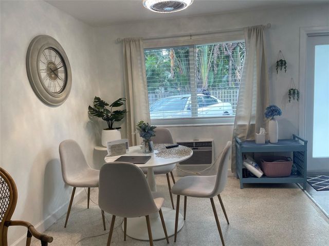 1446 Hayes Street 4, Hollywood, FL 33020