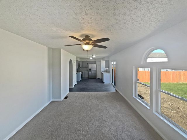 4296 Oakwind Drive, Columbus, OH 43207