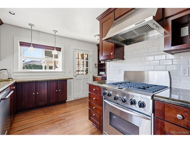 664 N Corona St, Denver, CO 80218