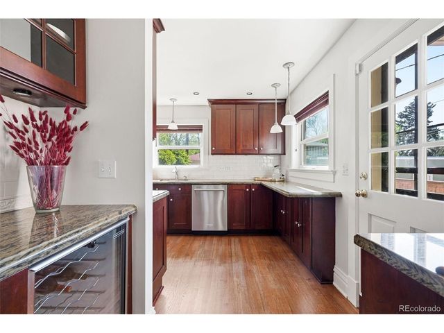 664 N Corona St, Denver, CO 80218