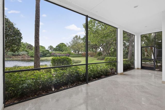 11508 Villa Vasari Drive, Palm Beach Gardens, FL 33418