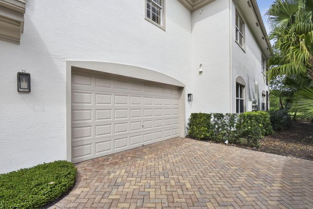 11508 Villa Vasari Drive, Palm Beach Gardens, FL 33418