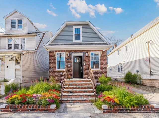 77-10 162nd Street, Flushing, NY 11366