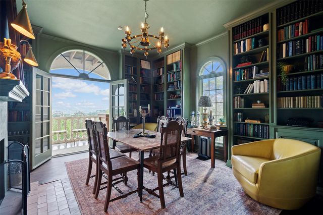 6203 Ledge Mountain DR, Austin, TX 78731