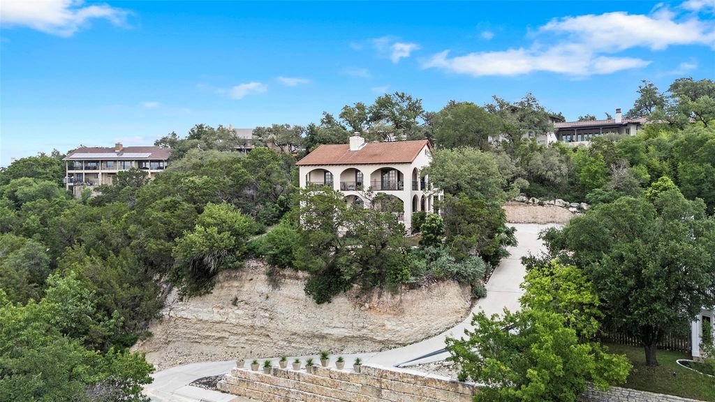 6203 Ledge Mountain DR, Austin, TX 78731