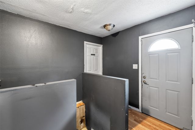 3210 Columbia Street, Des Moines, IA 50313