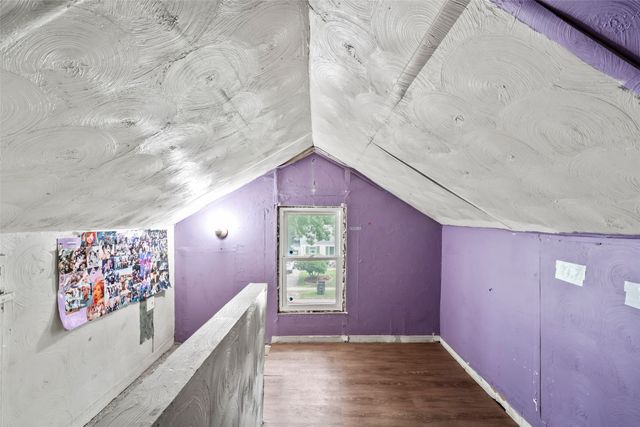 3210 Columbia Street, Des Moines, IA 50313