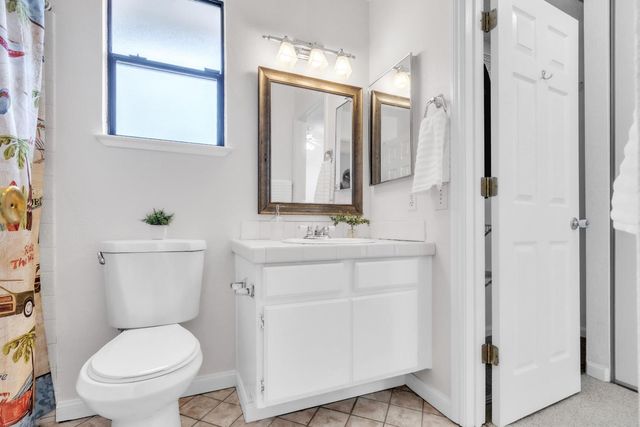 1113 Guava Way, Sacramento, CA 95834