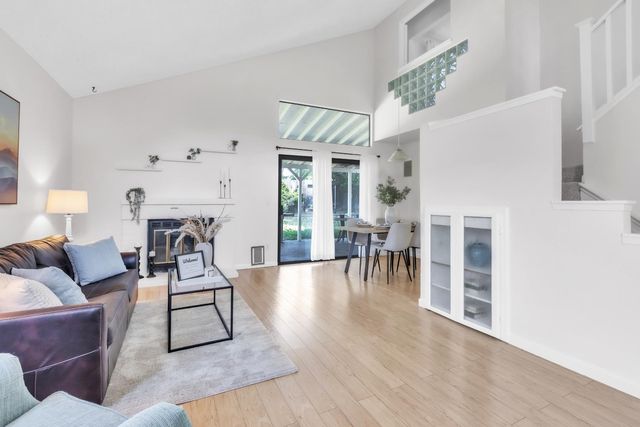 1113 Guava Way, Sacramento, CA 95834