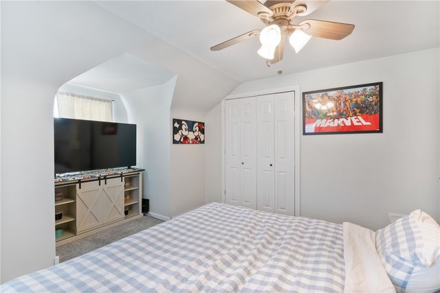 121 Betty Jane Ct, Penn Hills, PA 15235