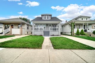 656 Freeland Avenue, Calumet City, IL 60409
