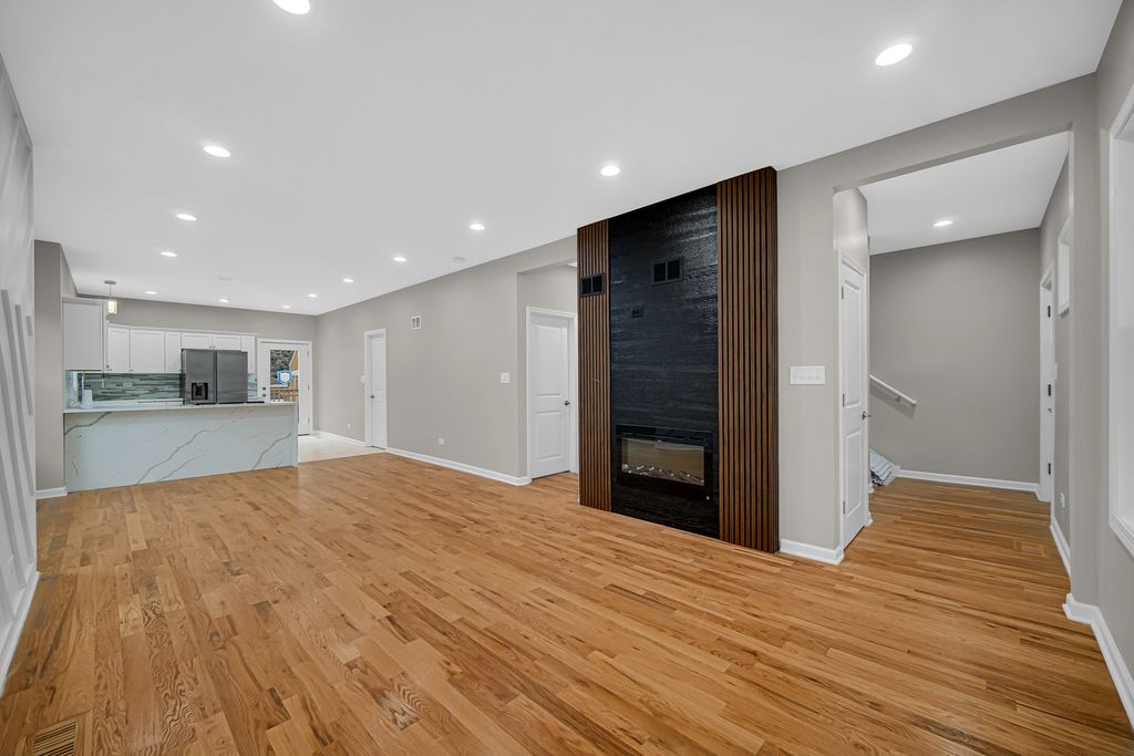 656 Freeland Avenue, Calumet City, IL 60409 — photo 3