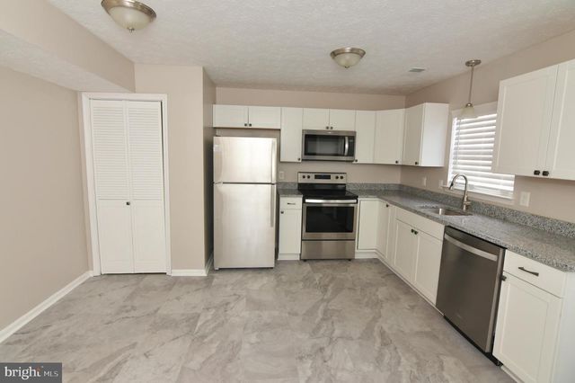 311 WILLOWBROOK CT, Winchester, VA 22602