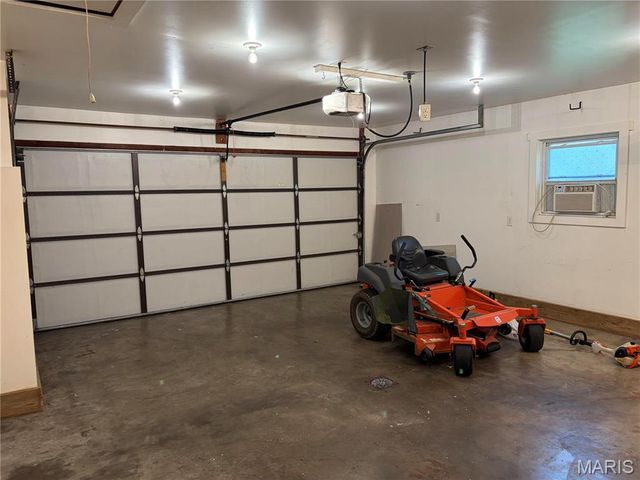104 San Mateo Drive, Belleville, IL 62221
