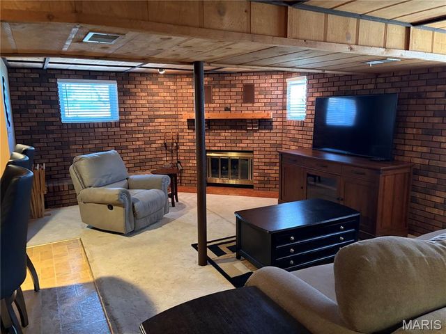104 San Mateo Drive, Belleville, IL 62221