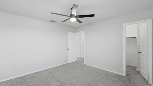 5502 Daniel Way, St Hedwig, TX 78152