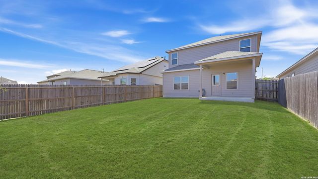 5502 Daniel Way, St Hedwig, TX 78152