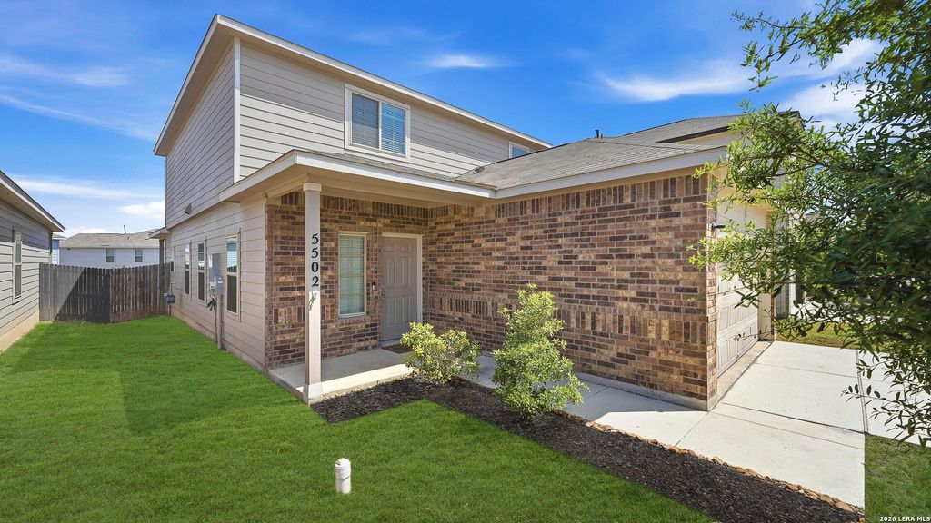 5502 Daniel Way, St Hedwig, TX 78152