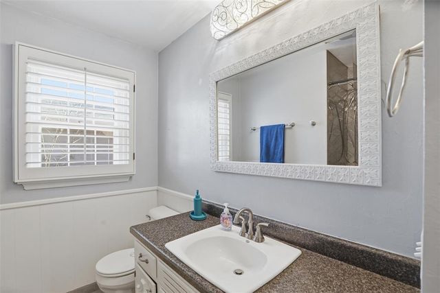 1917 Colebrook Drive, Oklahoma City, OK 73120