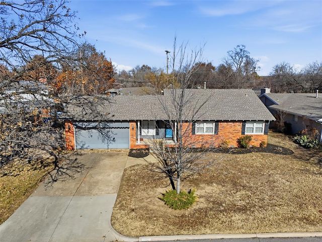 1917 Colebrook Drive, Oklahoma City, OK 73120