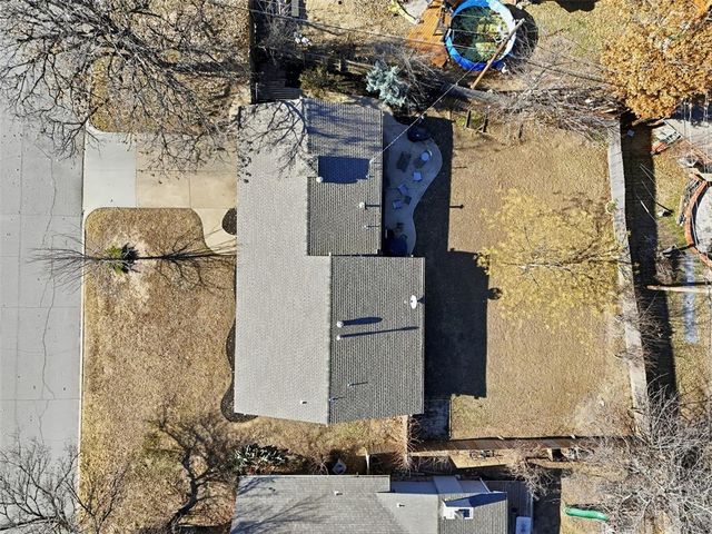 1917 Colebrook Drive, Oklahoma City, OK 73120