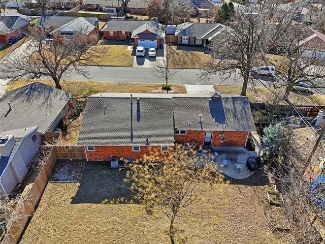 1917 Colebrook Drive, Oklahoma City, OK 73120