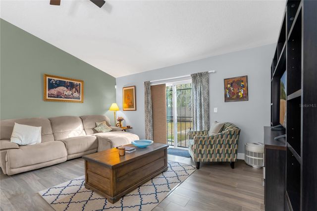 7702 LEGACY LANE, Orlando, FL 32818