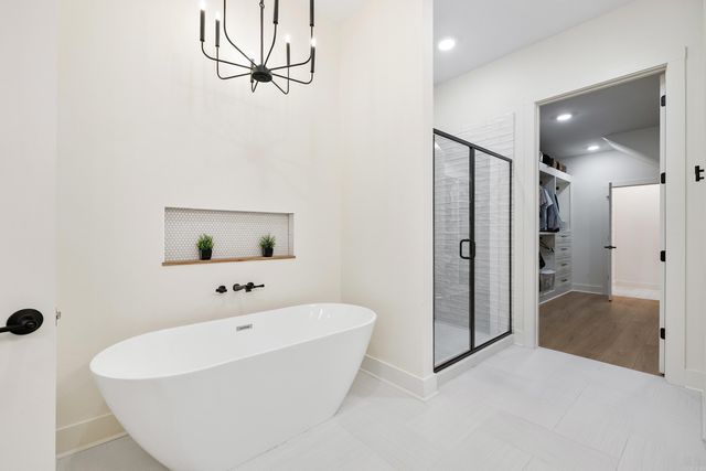 915 Valley Creek, North Little Rock, AR 72116